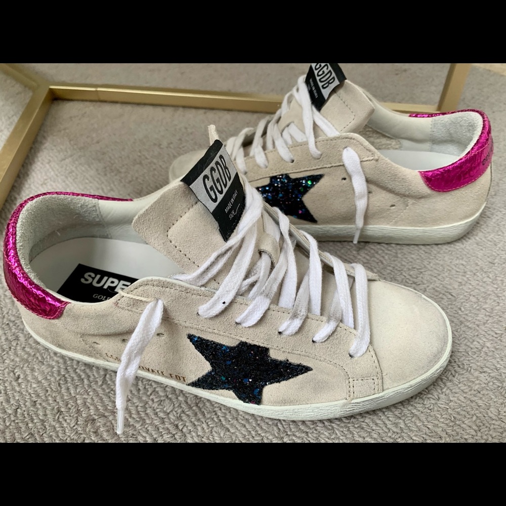 Golden Goose Superstars